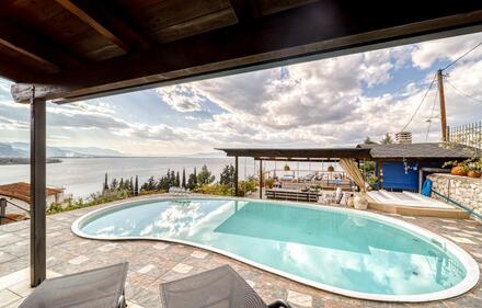 Rooms to rent, Kamena Vourla, Phthiotis (Prefecture)